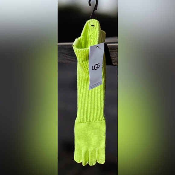UGG Bright Neon Phone Gloves - Picture 2 of 2